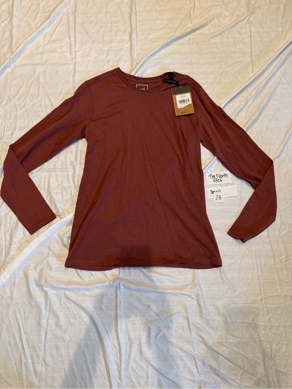 The North Face women’s Long Sleeve Crew Shirt